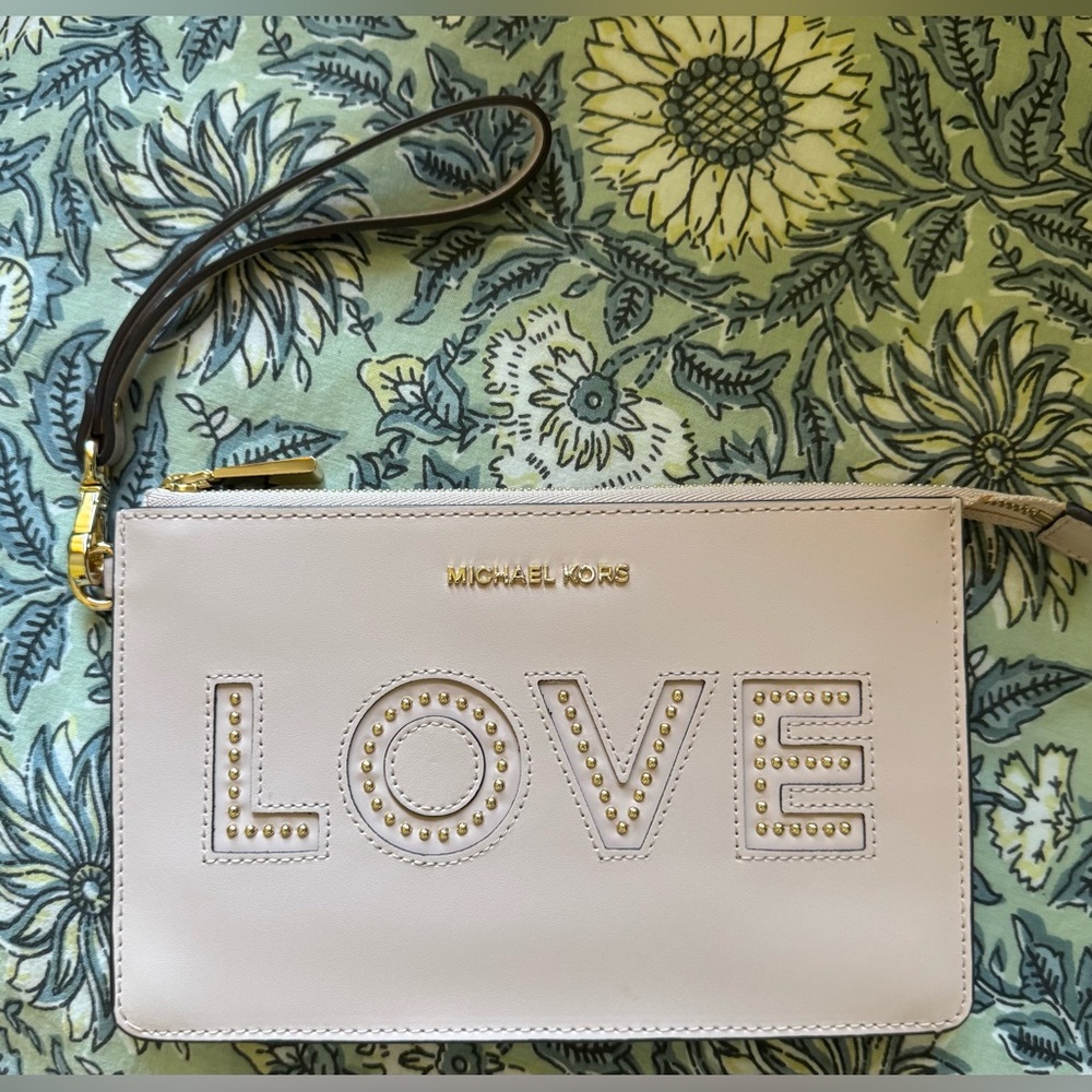Michael Kors blush light Pink Wristlet Clutch